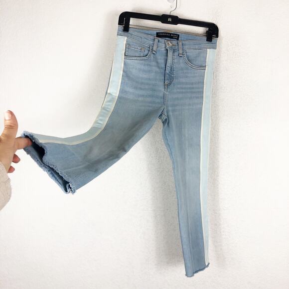 Veronica Beard Carly 11" Kick Flare Jeans Air Size 25 Side Stripe Crop Fray - Picture 12 of 14